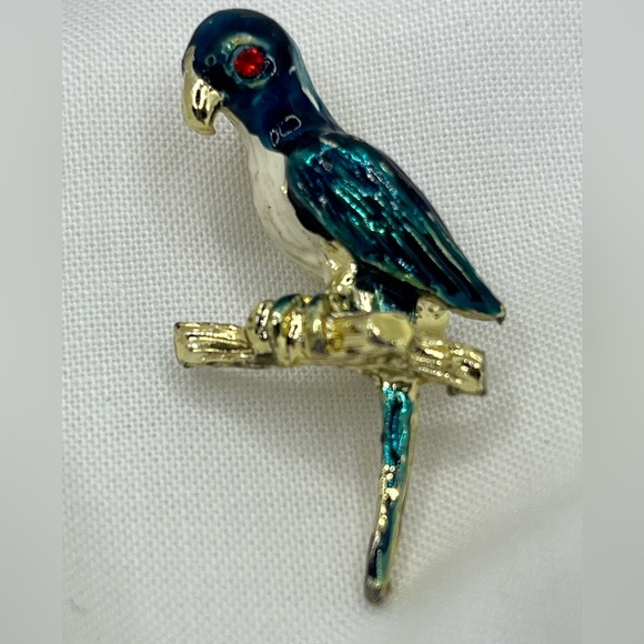 Colorful Enamel Parrot Brooch – Gold-Tone Bird Pin - Picture 1 of 2